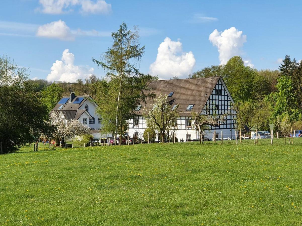 Flat With Private Pool In Sauerland Lägenhet Attendorn Exteriör bild