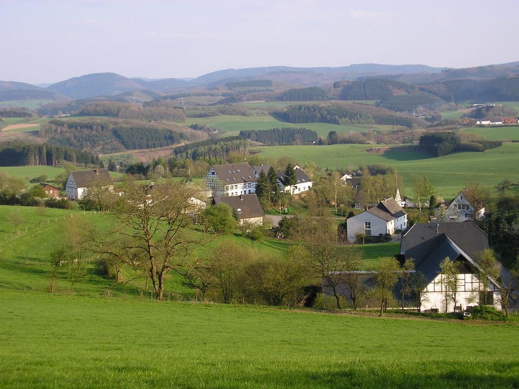 Flat With Private Pool In Sauerland Lägenhet Attendorn Exteriör bild